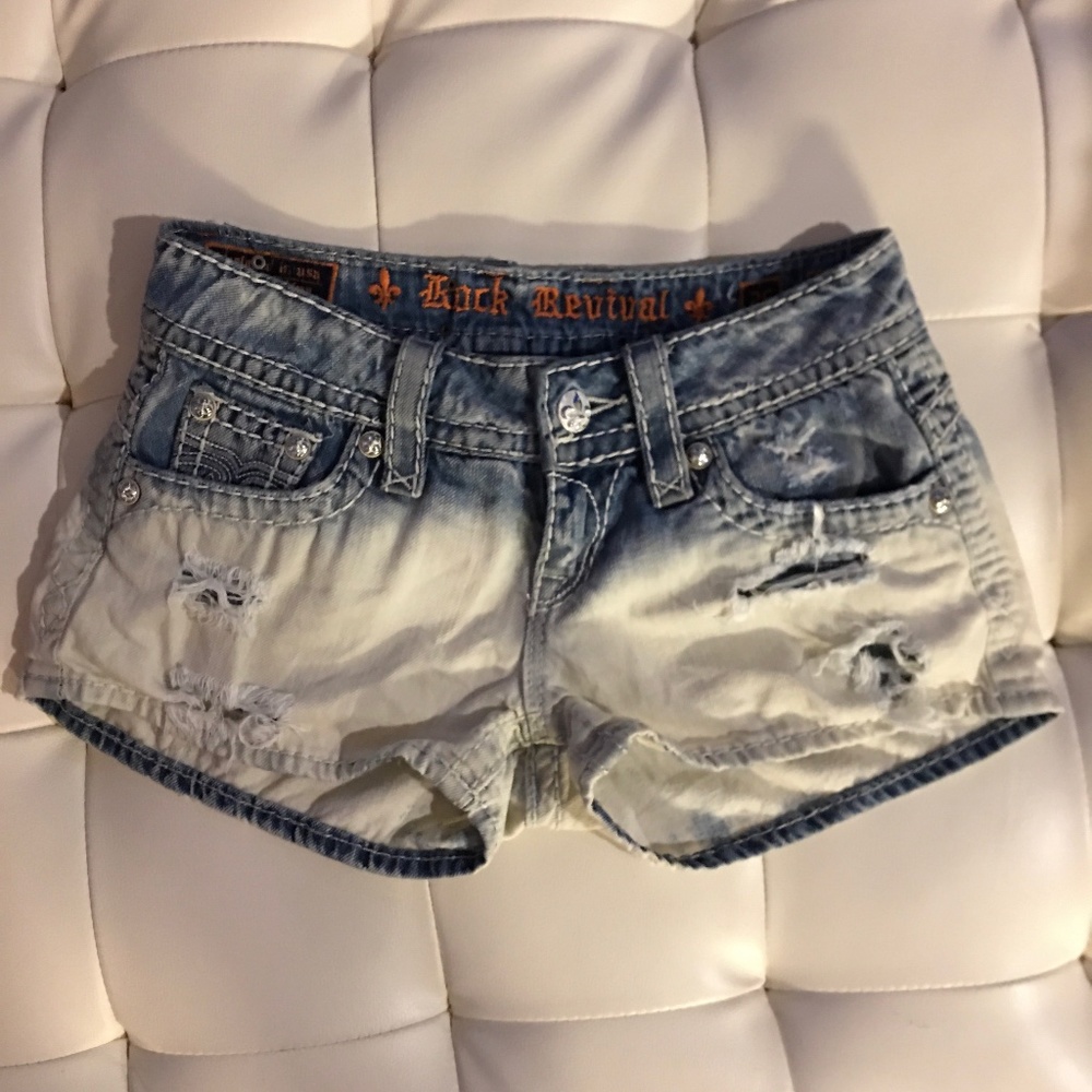 Rock Revival Bluebell Shorts (Size 26) The Buckle